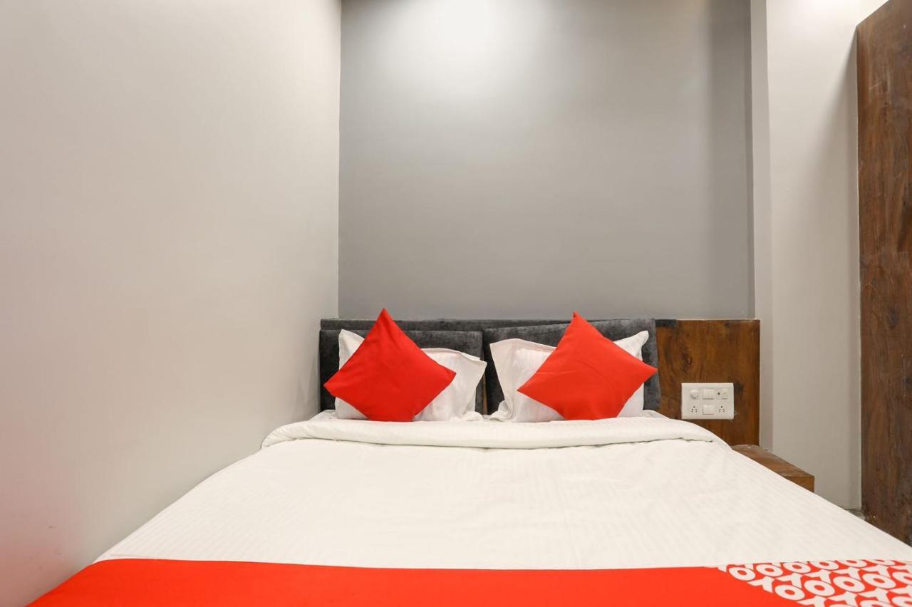 Hotel Shankar Уджайн Екстериор снимка