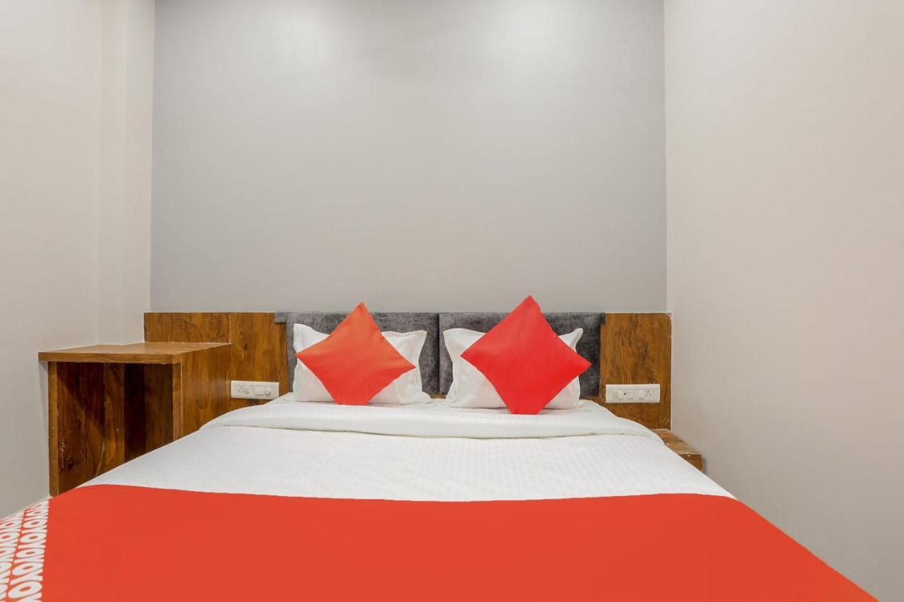 Hotel Shankar Уджайн Екстериор снимка